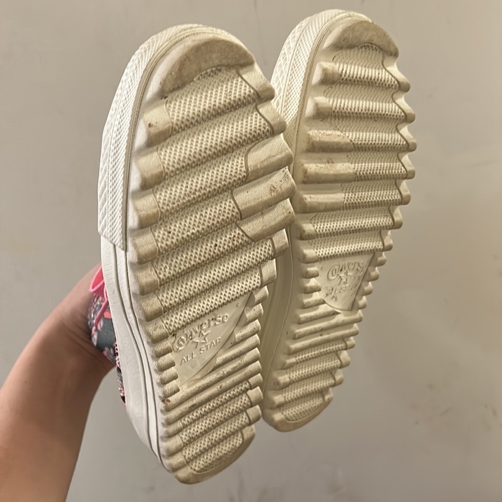 Floral Pink Lace Ripple Platform Converse - Picture 9 of 9